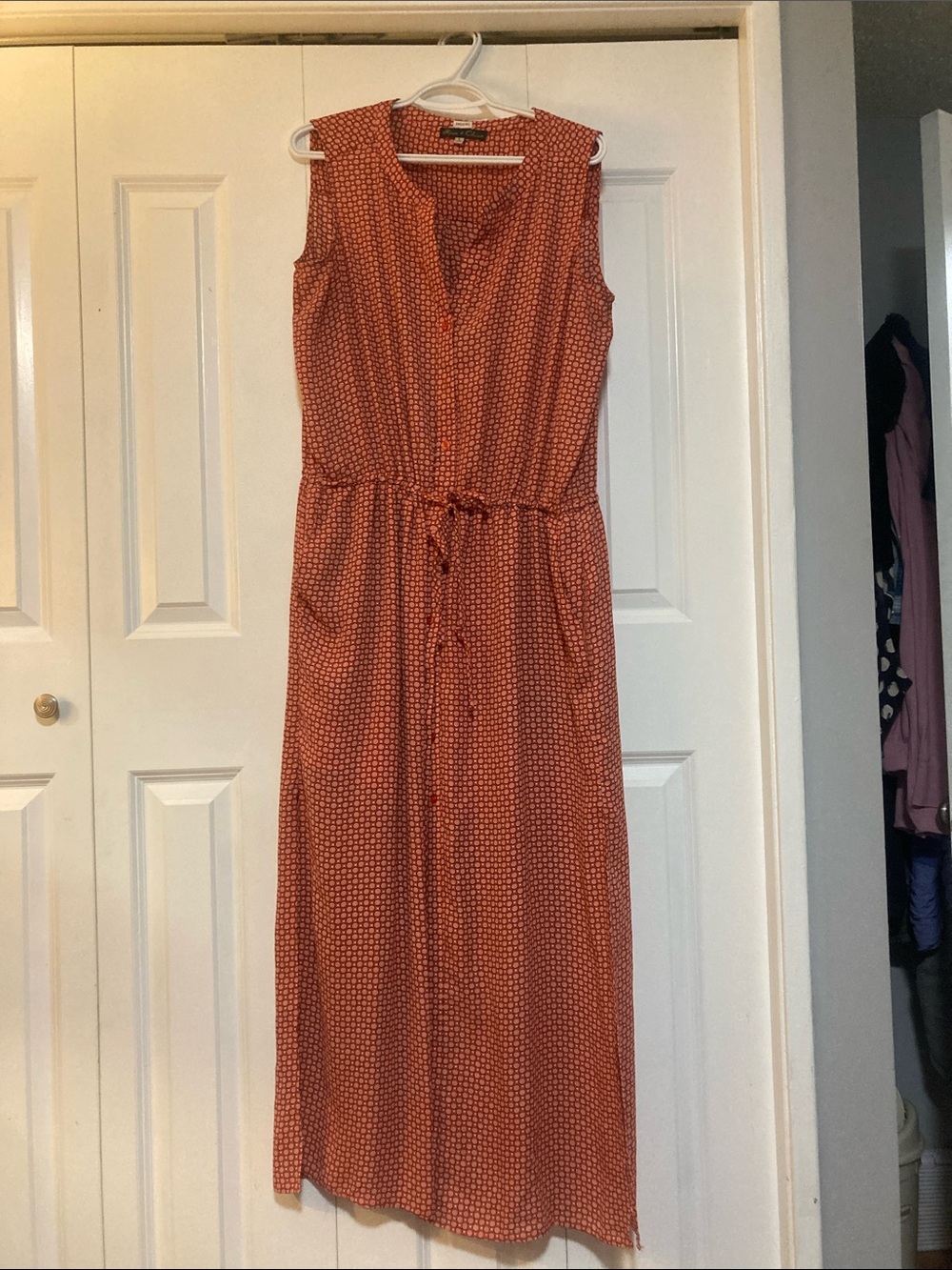 Rose & Olive Rust Printed Sleeveless Maxi Dress